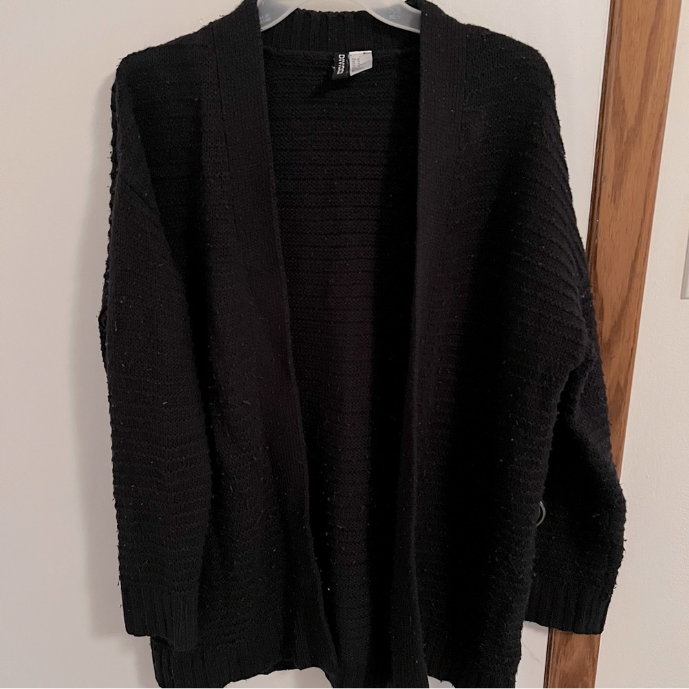 H&M size M black cardigan